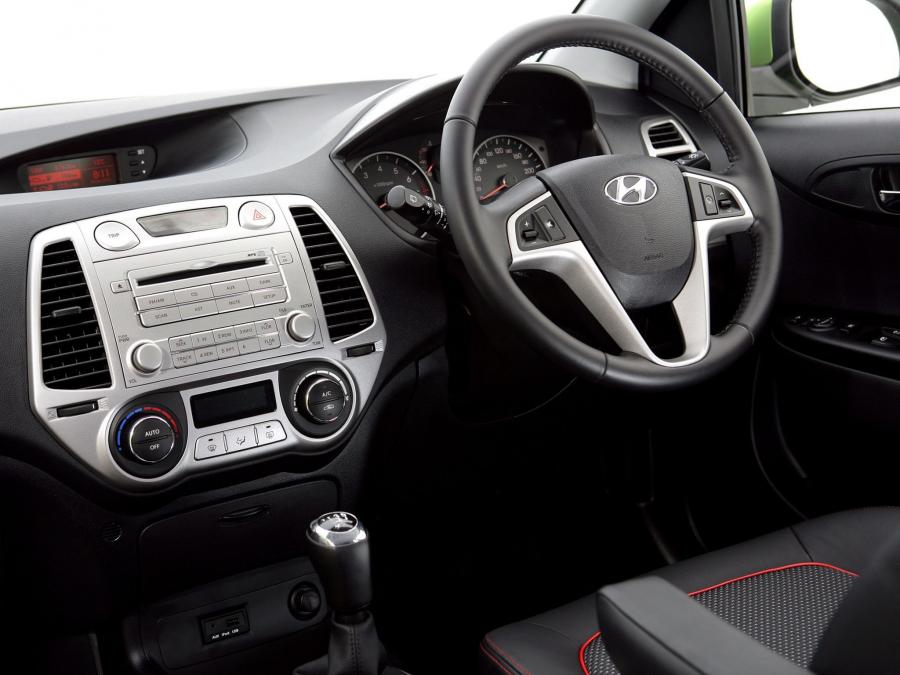  Hyundai i20 5-Door 2010 года  (AU) (фото 12 из 16)